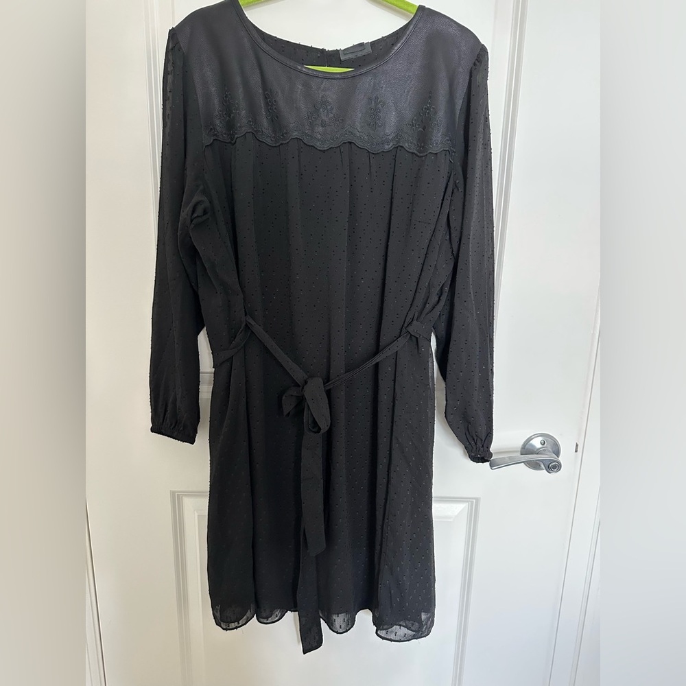 City Chic S/16 Black Long-Sleeve Dress with faux leather accent